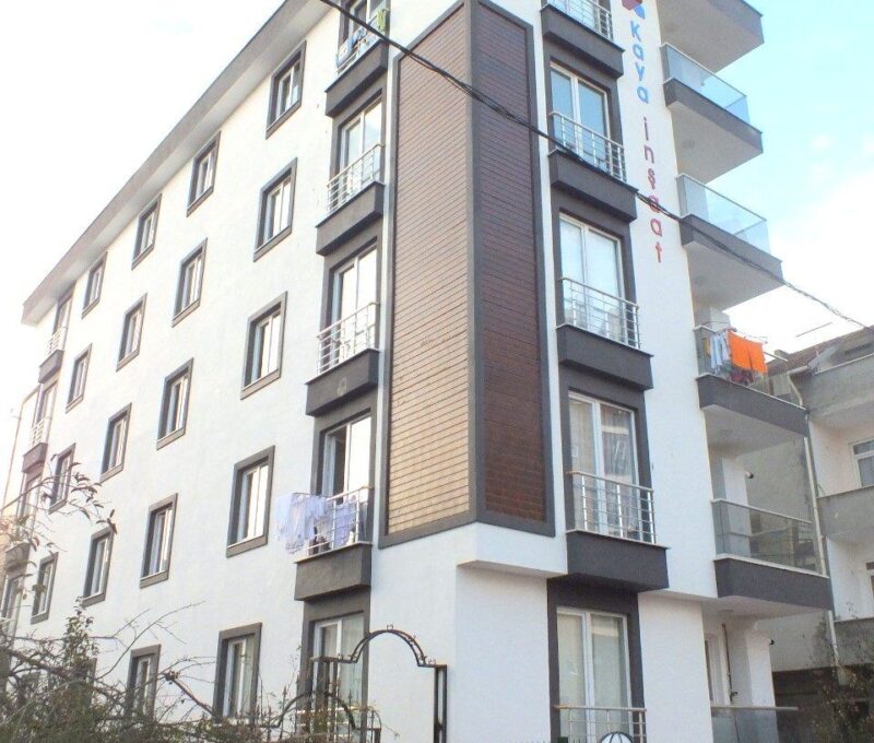 Çınar Apartmanı