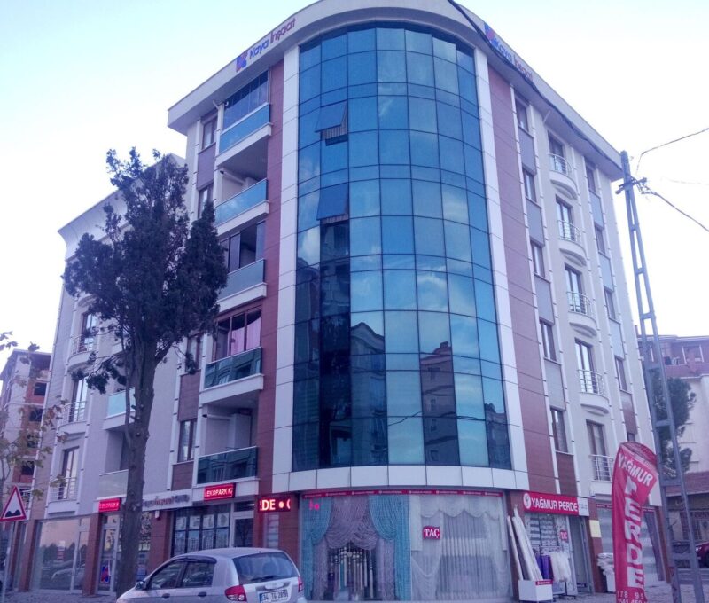 Kurtköy Corner Life